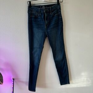 Hollister Ultra High-Rise Super Skinny Jeans - Dark Blue